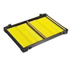 Rive yellow winder kit and 30mm tray andonised black, room for 40 rigs