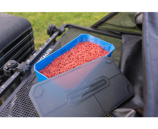 Preston 6 Pint Bait Tub