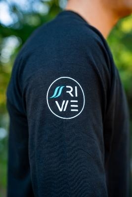 RIVE BLACK LONG-SLEEVE T-SHIRT