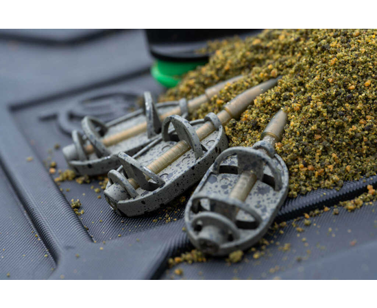 Preston Innovations ICS In-Line Dura Flat Method Feeder – Medium Size For Carp Fishing